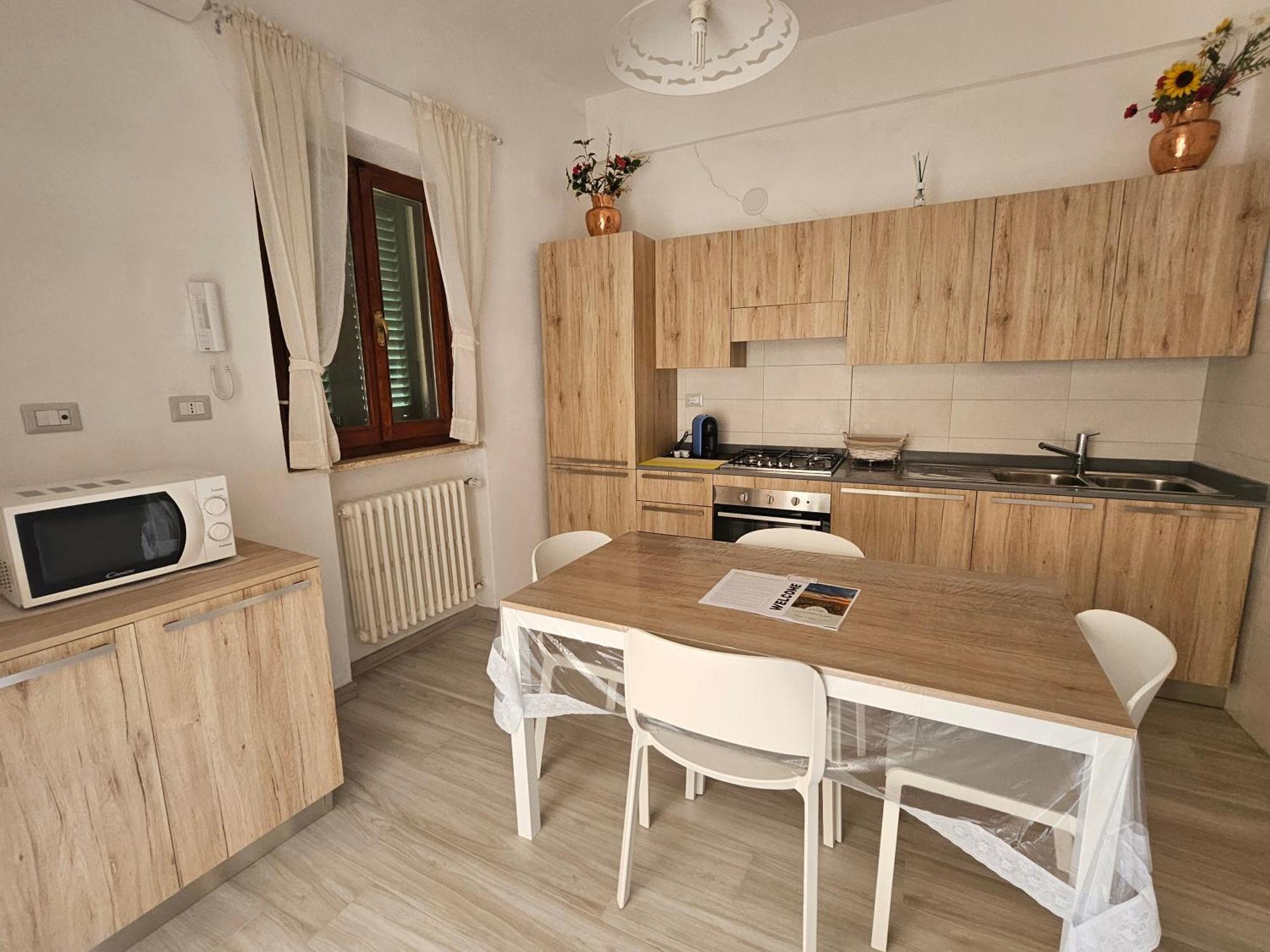 Appartamento Via Roma Castelnuovo D'elsa Exteriör bild